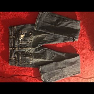 Cowgirl Tuff distressed jeans. Size 14. Hung to dry